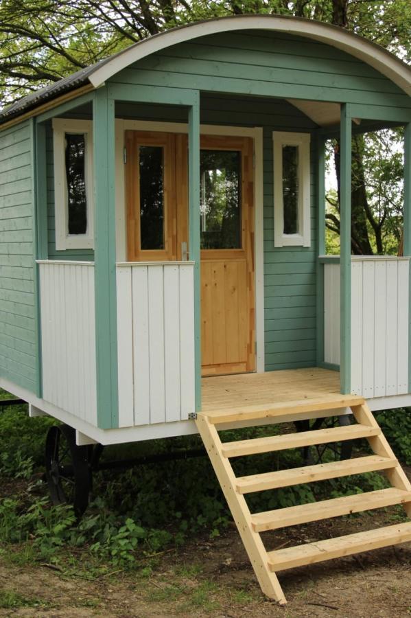 The Kestrel Shepherd Hut, Whitehouse Farm Stowmarket Esterno foto